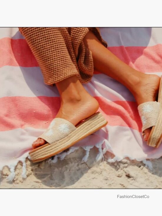 Espadrille Slide Sandals with 2\